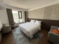 Yunxi · Holiday Homestay