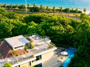 Seaside Seclusive Mansion
