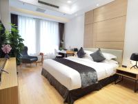 天津巨川艾丽华酒店 - 标准大床房