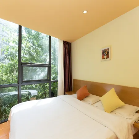 Le8 Chain Hotel (Bengbu Railway Station Store)