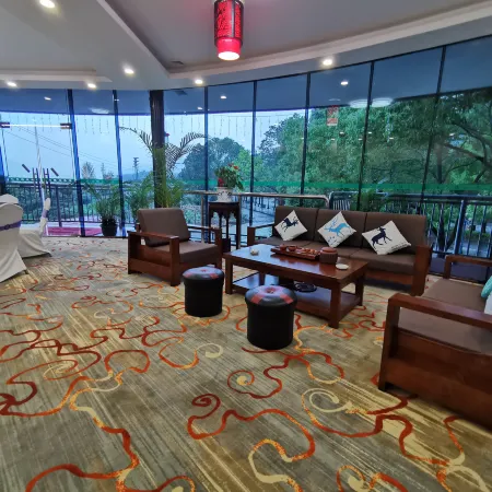 Lotus Mountain Hot Spring Resort