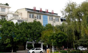 Yijia Hotel