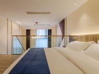 成都花漾酒店 - 艺术复式大床房