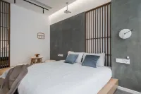 Huayu · Moye Design Guesthouse (Wuzhen Xizha Scenic Area South Gate) - Balcony