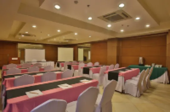 Crown Regency Hotel Makati