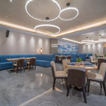 Dali Ocean Hotel