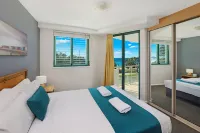 Grand Palais Boolarong Beachside Apartments Hotels in Alexandra Headland