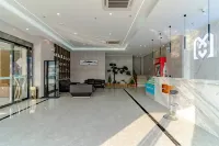 Huaman Business E-sports Hotel (Feidong Longtang Expressway Water Conservancy Hydropower College) Hotels in Feidong