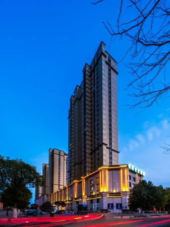 Earl Family Hotel (Feidong Xingguang International) Отели в г. Фэйдун