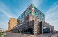 YaTi by Artyzen Hongqiao Shanghai. Hotel di Everbright Convention dan Exhibition Center