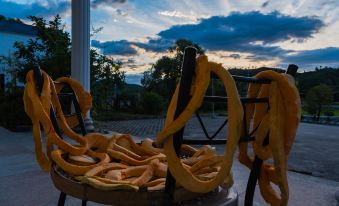 Gexianshan Courtyard Guesthouse