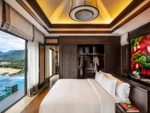 Banyan Tree Lang Co
