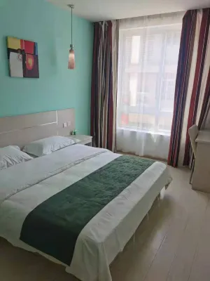 Chuzhou South Qiao Shangyou Hotel