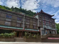 Tai Chi Courtyard Hotels in 