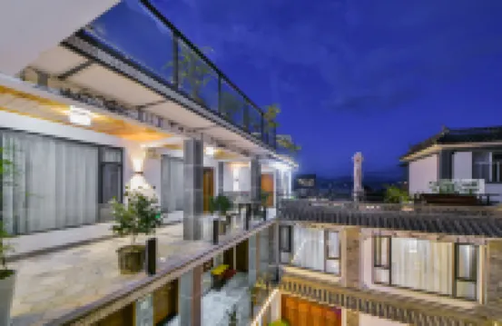 大理六悅海景客棧（龍龕碼頭店） 龍龕碼頭-觀景台附近的飯店