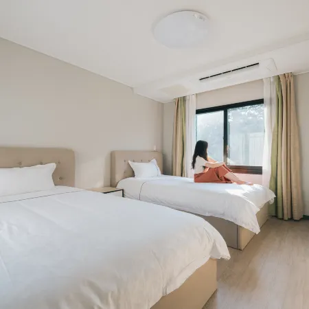 Kylin Villa Resort Jeju Отели рядом с достопримечательностью «Атлетический парк Сусан»