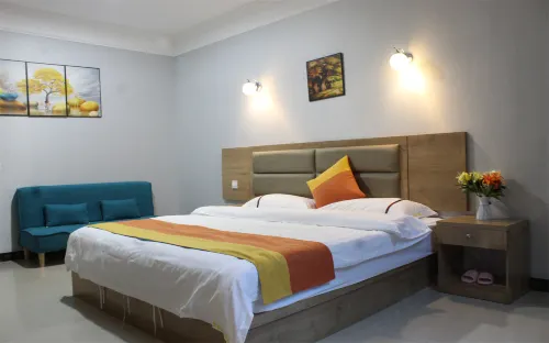 Pengxi Yuejia Business Hotel