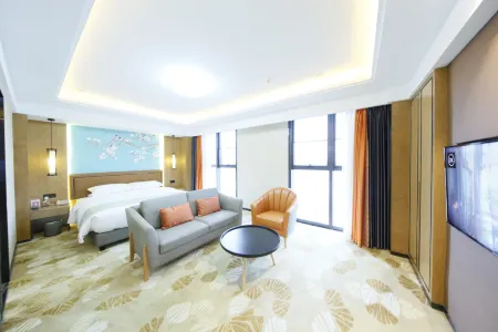 Huhua International Hotel (Shanghai Songjiang) Отели рядом с достопримечательностью «Sanyuan Palace (in Guangfulin Site)»