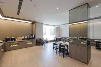 HanTing Hotel (Baicheng Taobei District Qingnian Street)