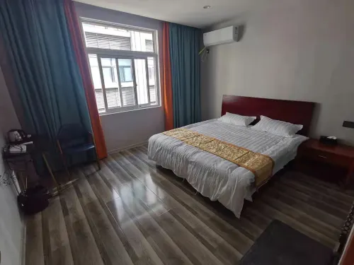 Chuzhou Deyin Hotel