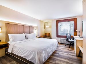 Holiday Inn Express & Suites 蘭利智選假日酒店