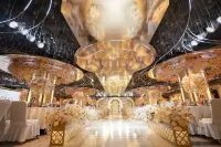 Qionghai Changlong Hotel (Yinhai Zaliang Street)