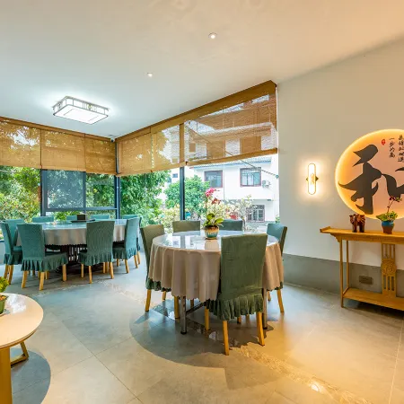 Heyaju Guesthouse (Yangshuo Yulong River)