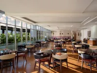 Radisson Golf & Convention Center Batam Hotels in Batam