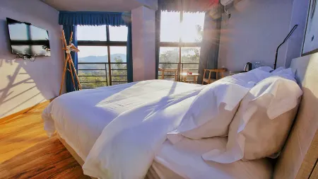 Xihu Zeai Home
