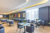 Lanou Shangpin Hotel (Zoucheng people's Square)