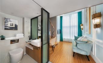 Star Hotel