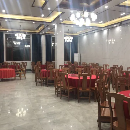 Nanhuaju Hotel