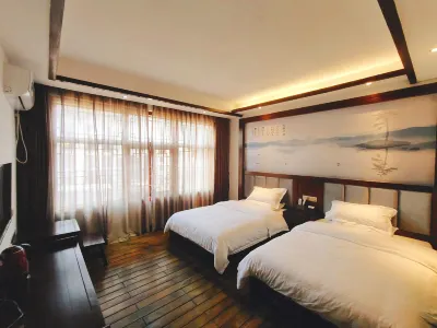 Wangji Shanju Humanities Inn (Wulingyuan Forest Park Sign Store) Hotels near Tianzishan