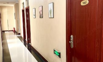 Shuozhou Xianghe Express Hotel