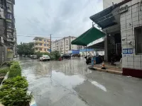 城市便捷飯店（來賓北站迎賓廣場店） - 停車場