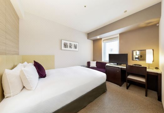 호텔 조식 및 주변 환경