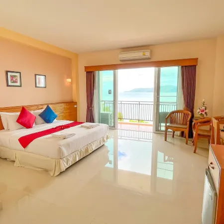 Royal Hill Satun Hotel