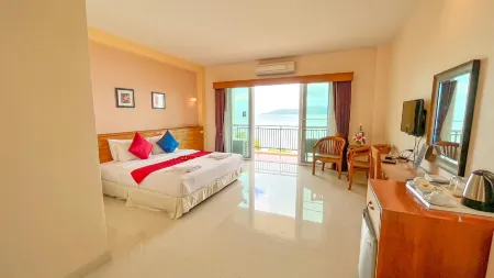 Royal Hill Satun Hotel