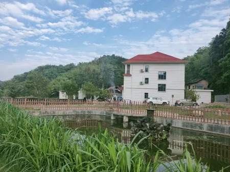 Shayuan Homestay, Muzhen, Anfu Yangshi Отели рядом с достопримечательностью «Yang Shi Mu»