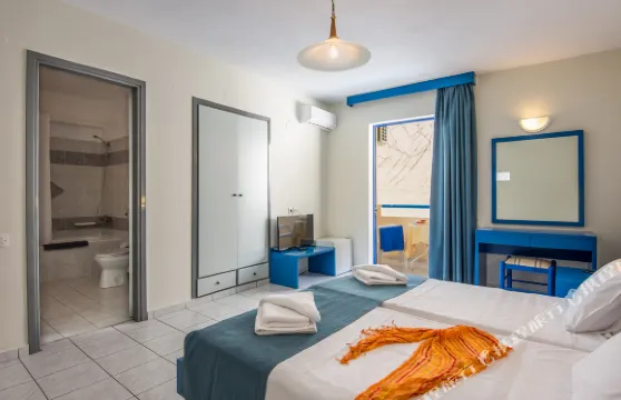 赫索尼索斯中心酒店