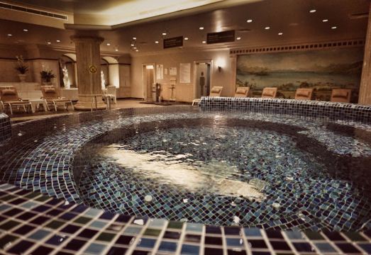 에레신 호텔 토프카피 이미지