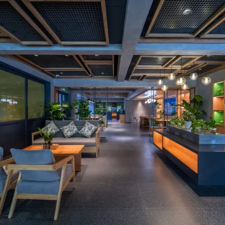 TRUE GO Hotel (Changsha South Railway Staion, Yuhua District Government Subway Station) Отели рядом с достопримечательностью «Changsha Social Work College Gymnasium»