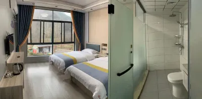 Fengningge Farmhouse Hotels near Xialin Jiutian Silver Waterfall Scenic Area