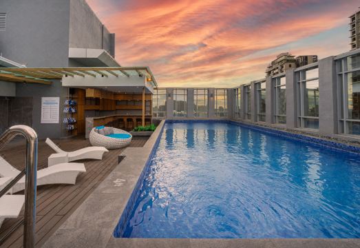 베이프론트 호텔 세부