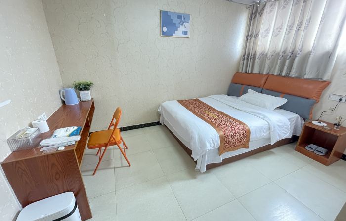 Linyi Junyue Business Hotel