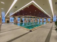 Changchun Longfu International Hotel - 5 Yıldız