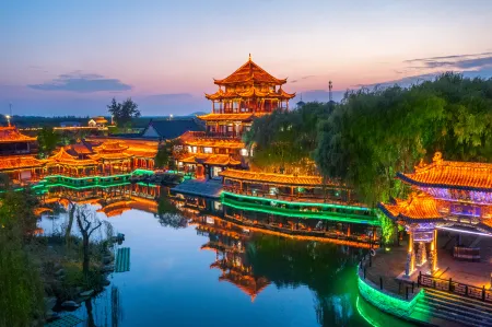 Sky City Hotel （Taierzhuang Ancient City Scenic Area Branch） Отели рядом с достопримечательностью «Zaozhuang Technician College Tai'erzhuang Branch»