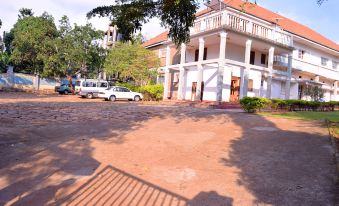 Skyway Hotel Entebbe