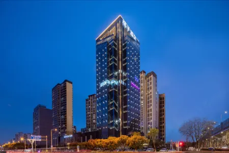 Orange Hotel (Kunshan Vientiane Hui Branch) Отели рядом с достопримечательностью «Dinas Load and Unload Marina»