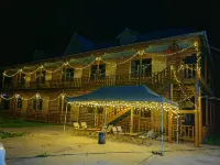 Zhao Changsong Home (No.2 Branch) Hotel di Linjiang Village